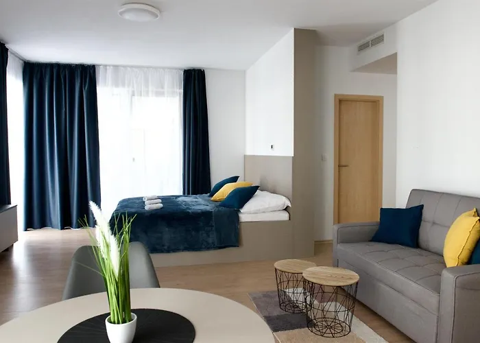 Greenbay Golf アパート