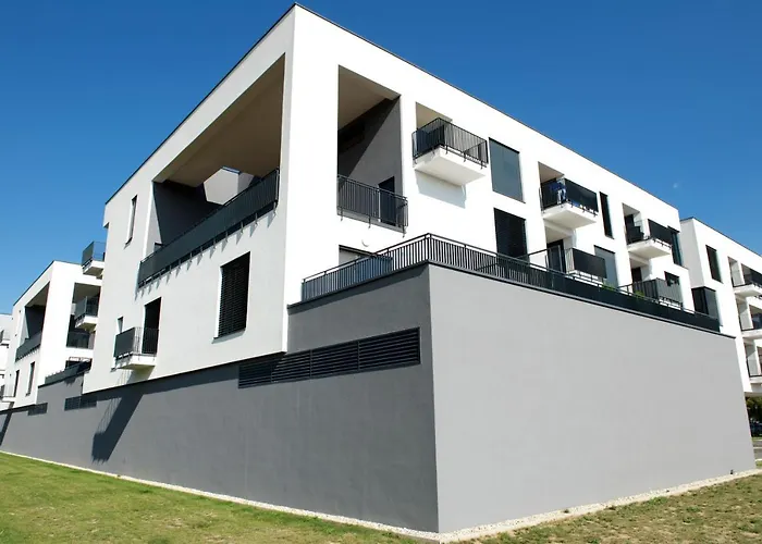 アパート Greenbay Golf *